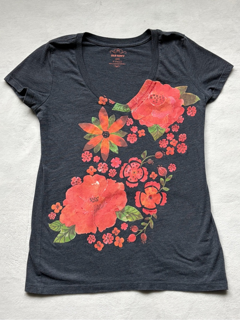 Old Navy Black V-Neck Tee with Coral Floral Design